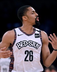  篮网签下自由球员约翰逊补强后卫线  