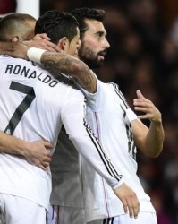  尤文图斯新援首秀破门助球队登顶积分榜  