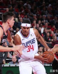  布克40分太阳送快船三连败  