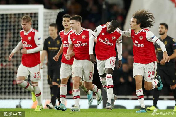 纽卡斯尔逆袭阿森纳吉马良斯上演梅开二度  